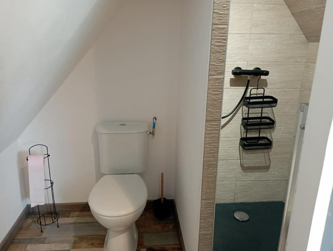 Gite Avec Son Bain Nordique Privatif Au Feu De Bois Pleubian Exterior photo